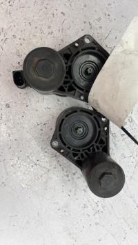 Bloc electrique de frein a main