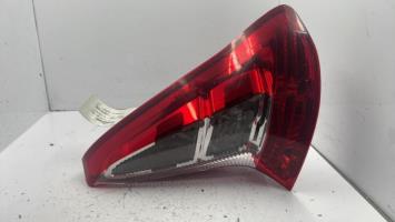 Fanale posteriore principale destro (luci)