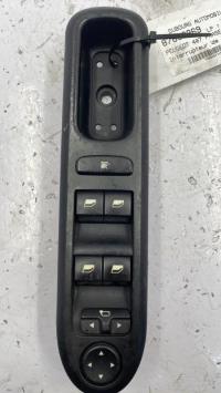Interruttore alzacristalli