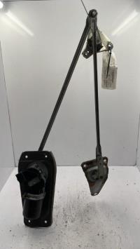 Moteur essuie glace avant