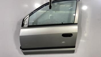 Porte avant gauche