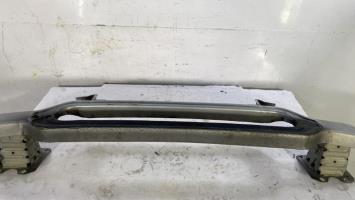 Traversa rinforzo paraurti anteriore