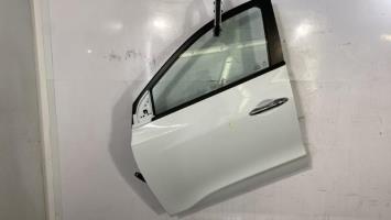 Porte avant gauche