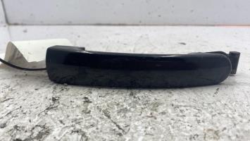 Poignee porte avant gauche
