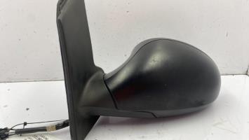 Retrovisor izquierdo