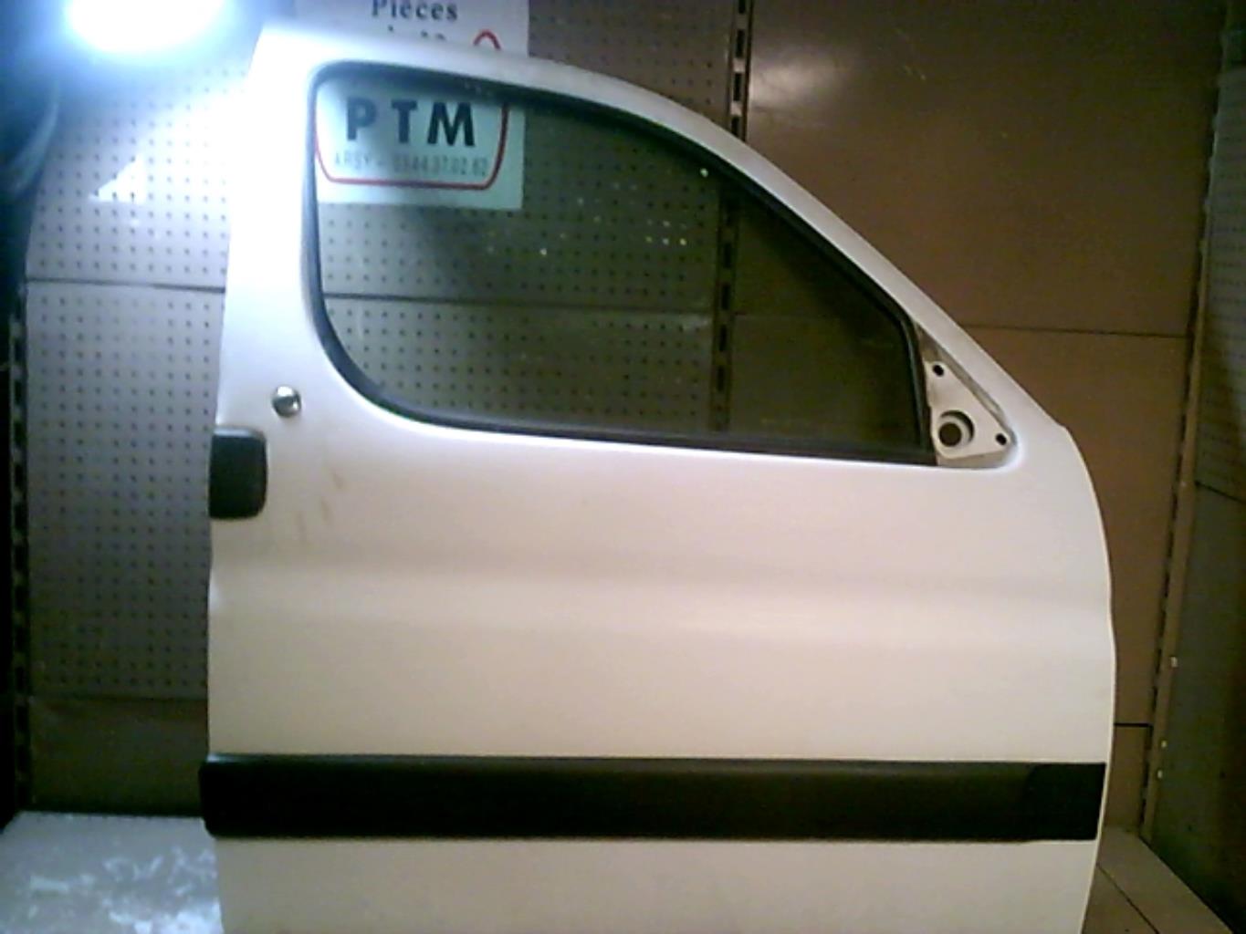 Porte avant droit