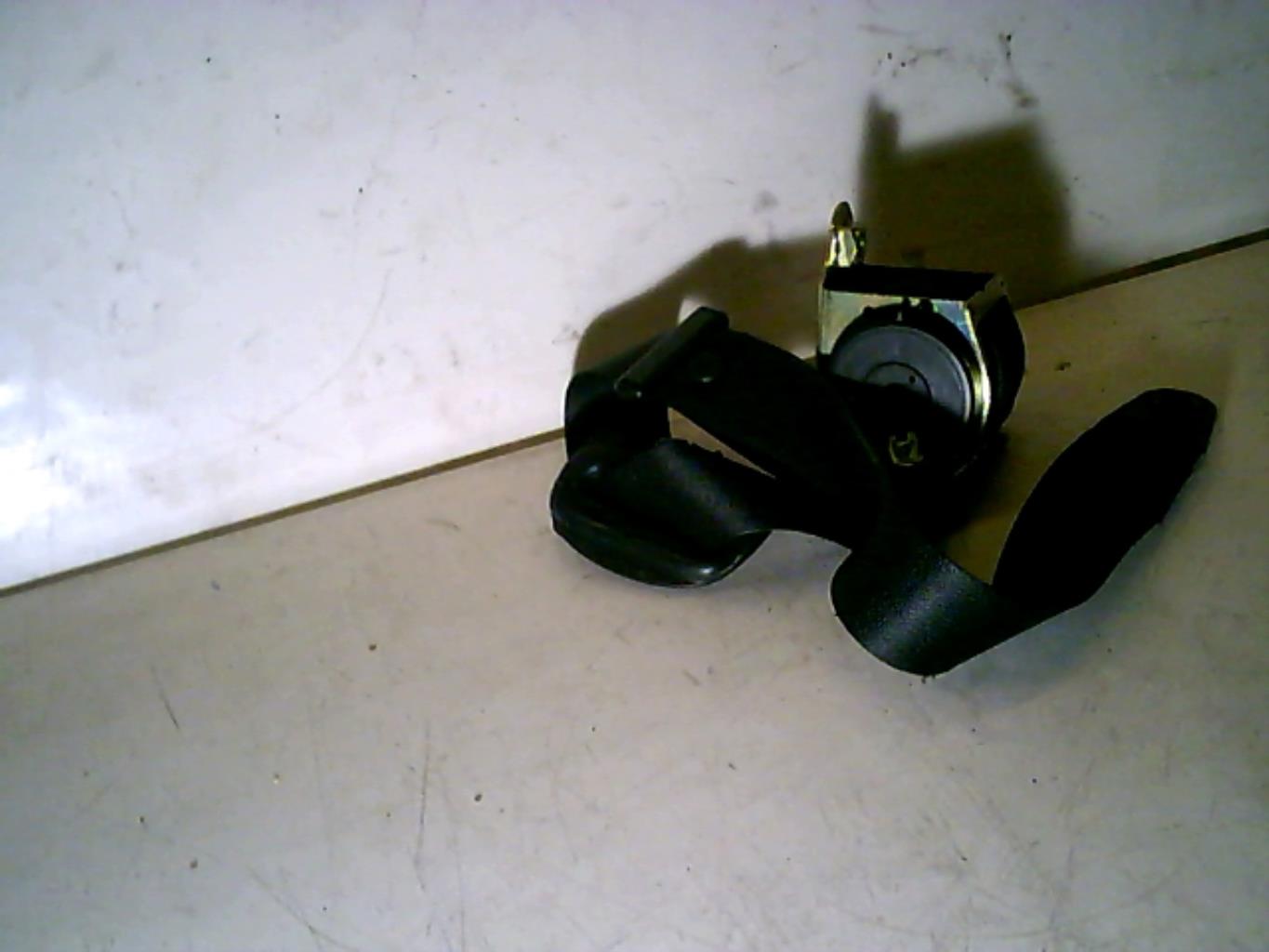 Ceinture avant gauche