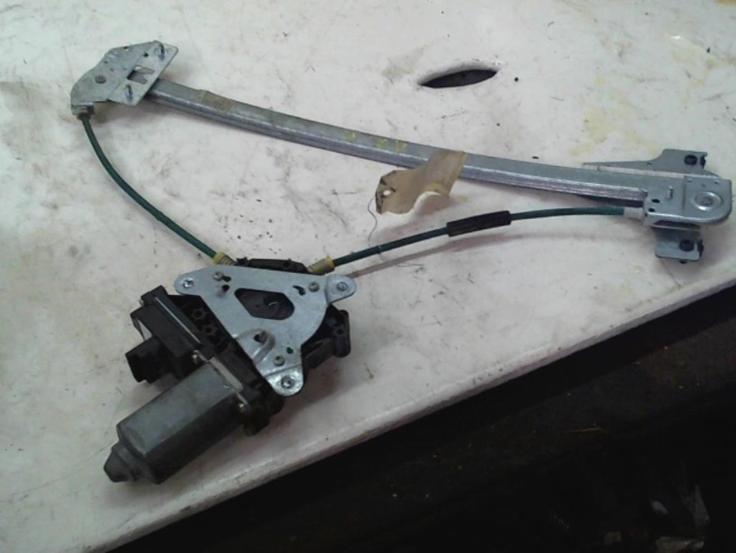 Leve vitre electrique arriere gauche