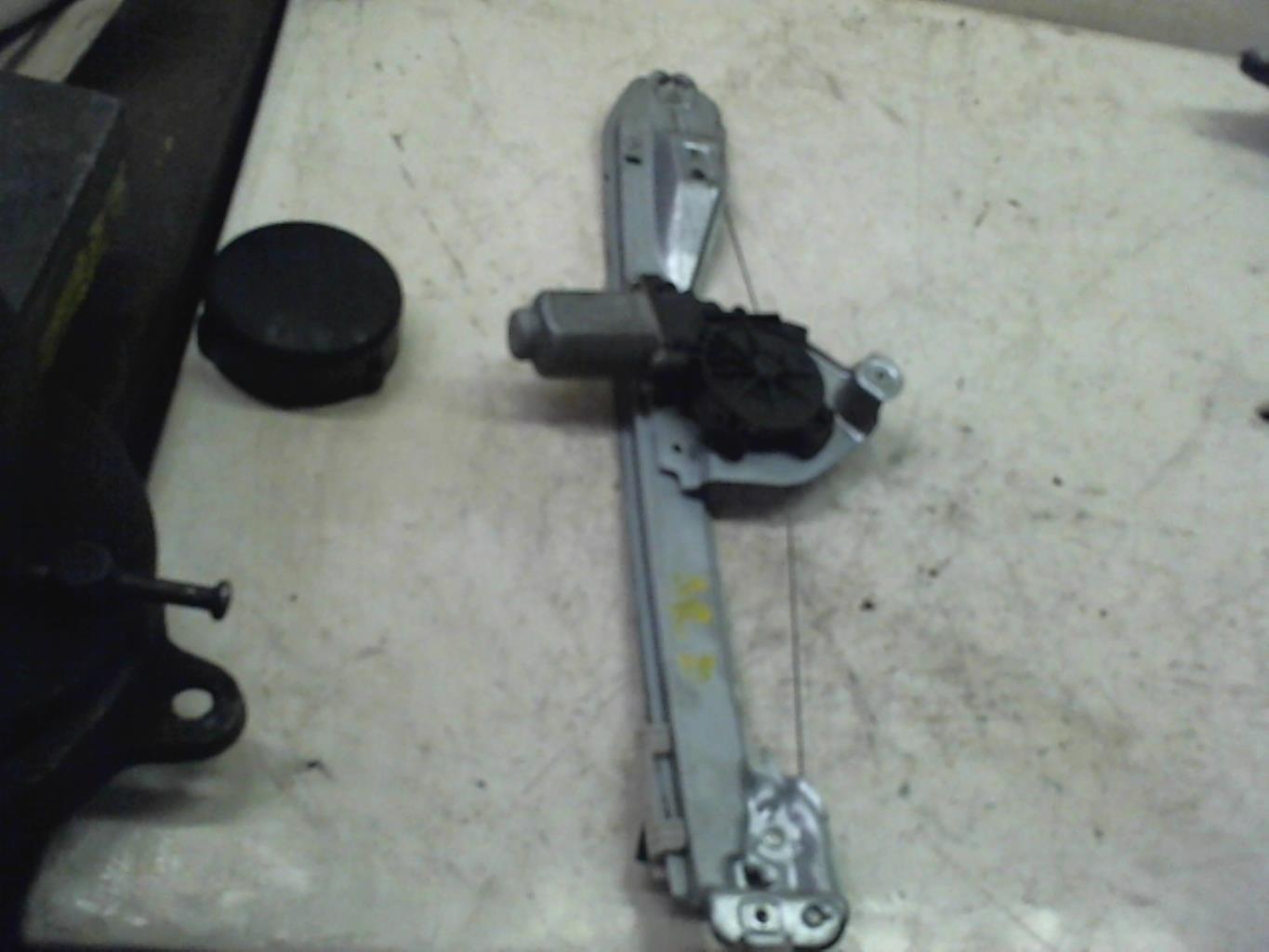 Leve vitre electrique arriere droit