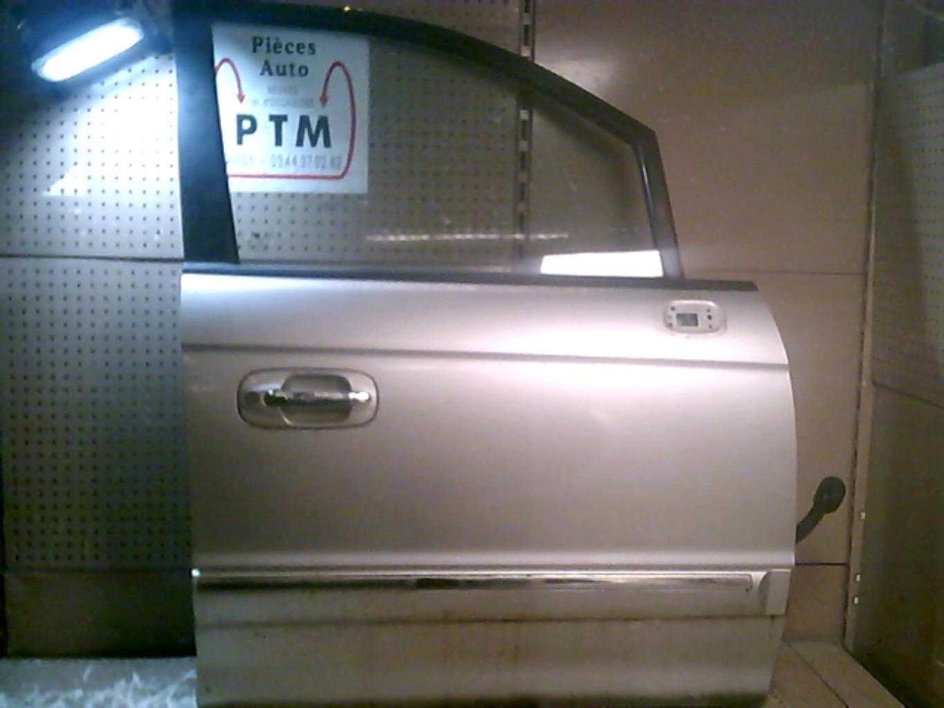 Porte avant droit