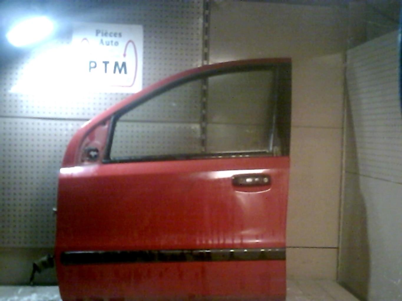 Porte avant gauche