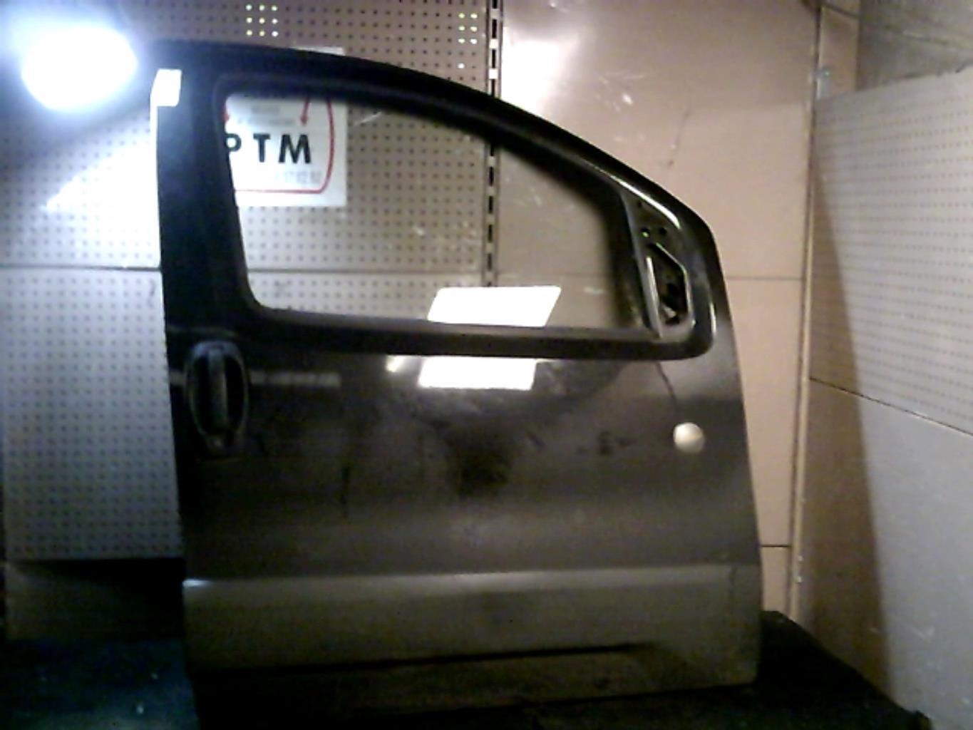 Porte avant droit