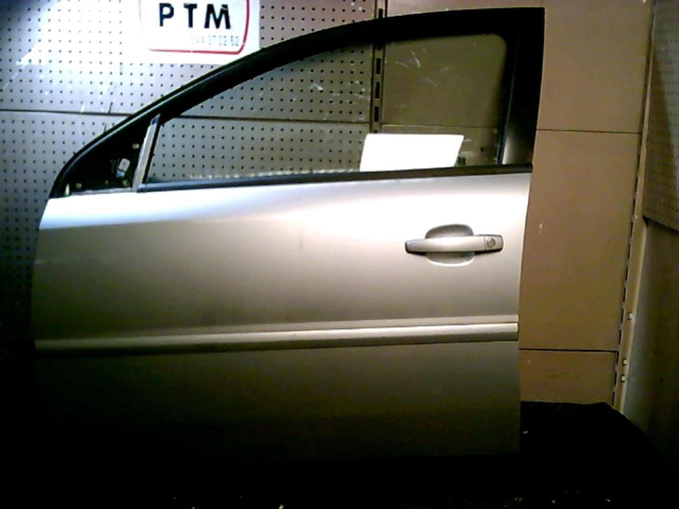 Porte avant gauche