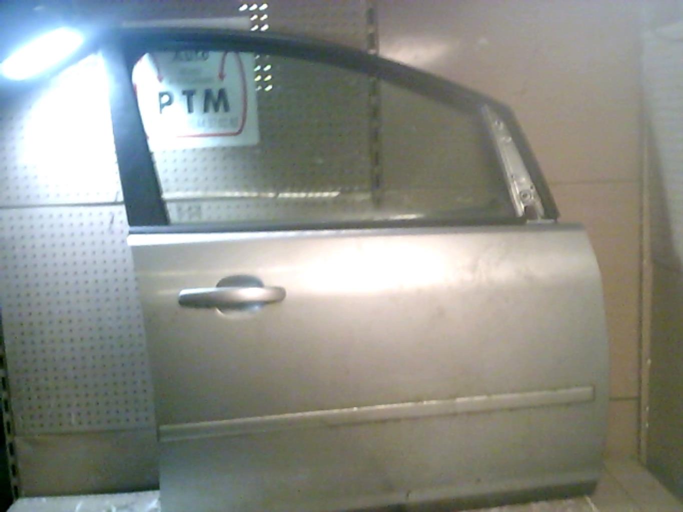 Porte avant droit