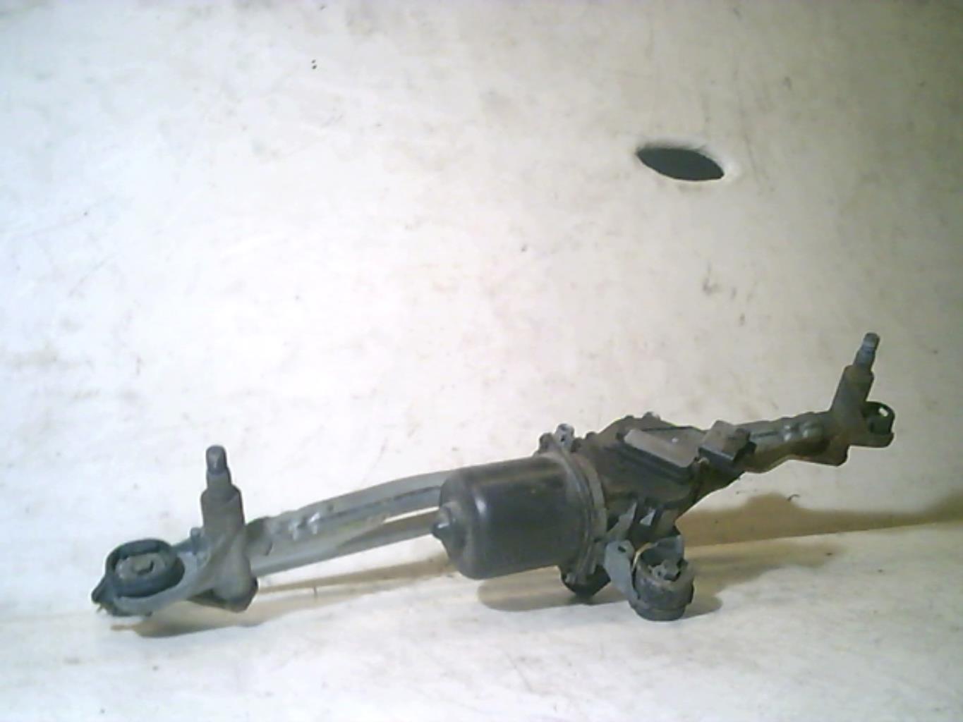 Moteur essuie glace avant