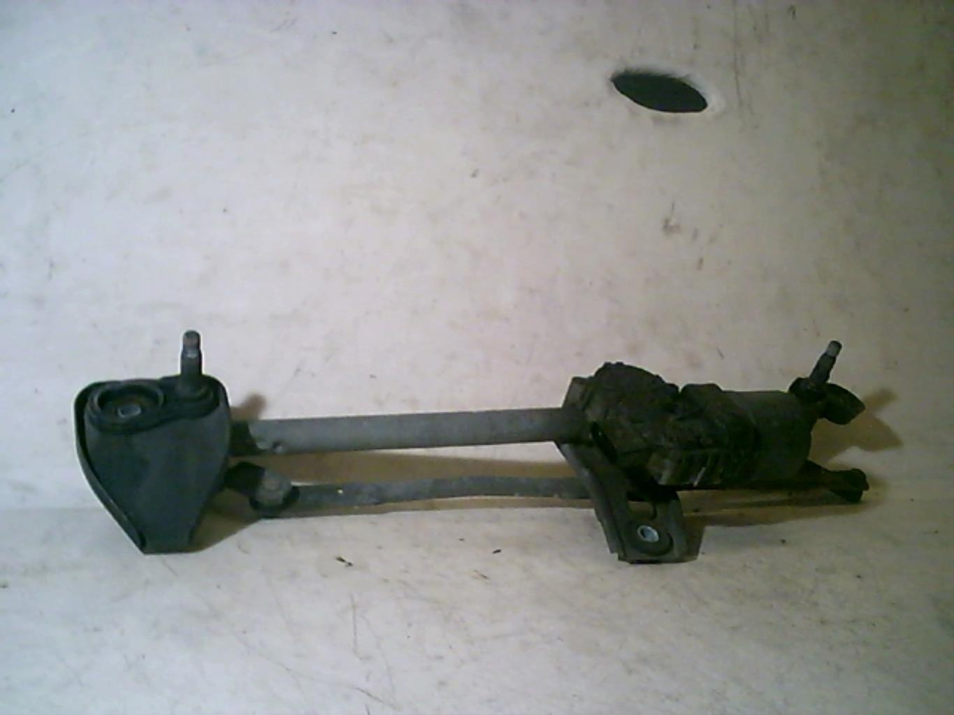 Moteur essuie glace avant