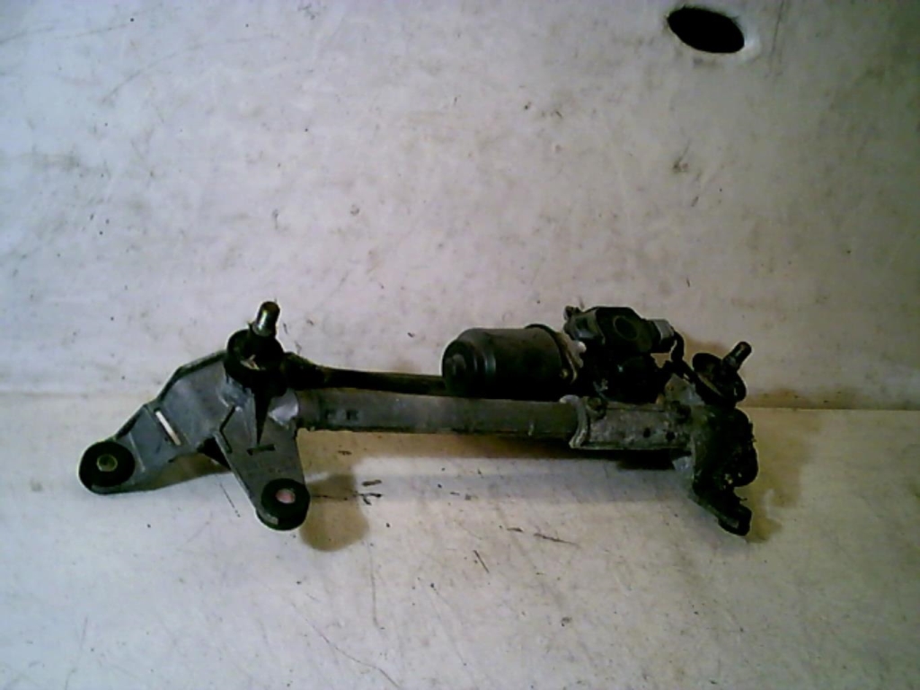 Moteur essuie glace avant