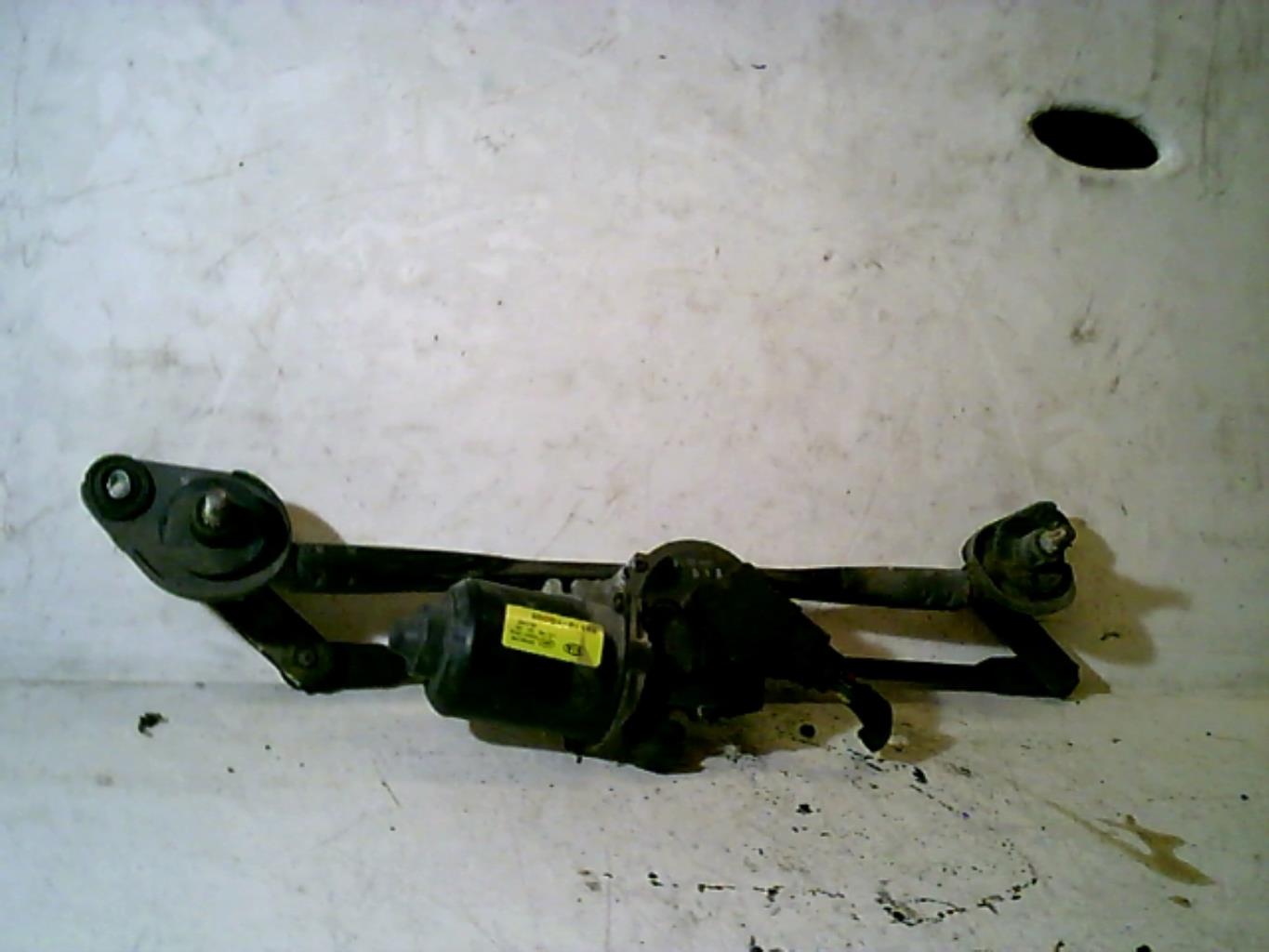 Moteur essuie glace avant