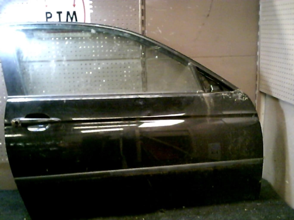 Porte avant droit