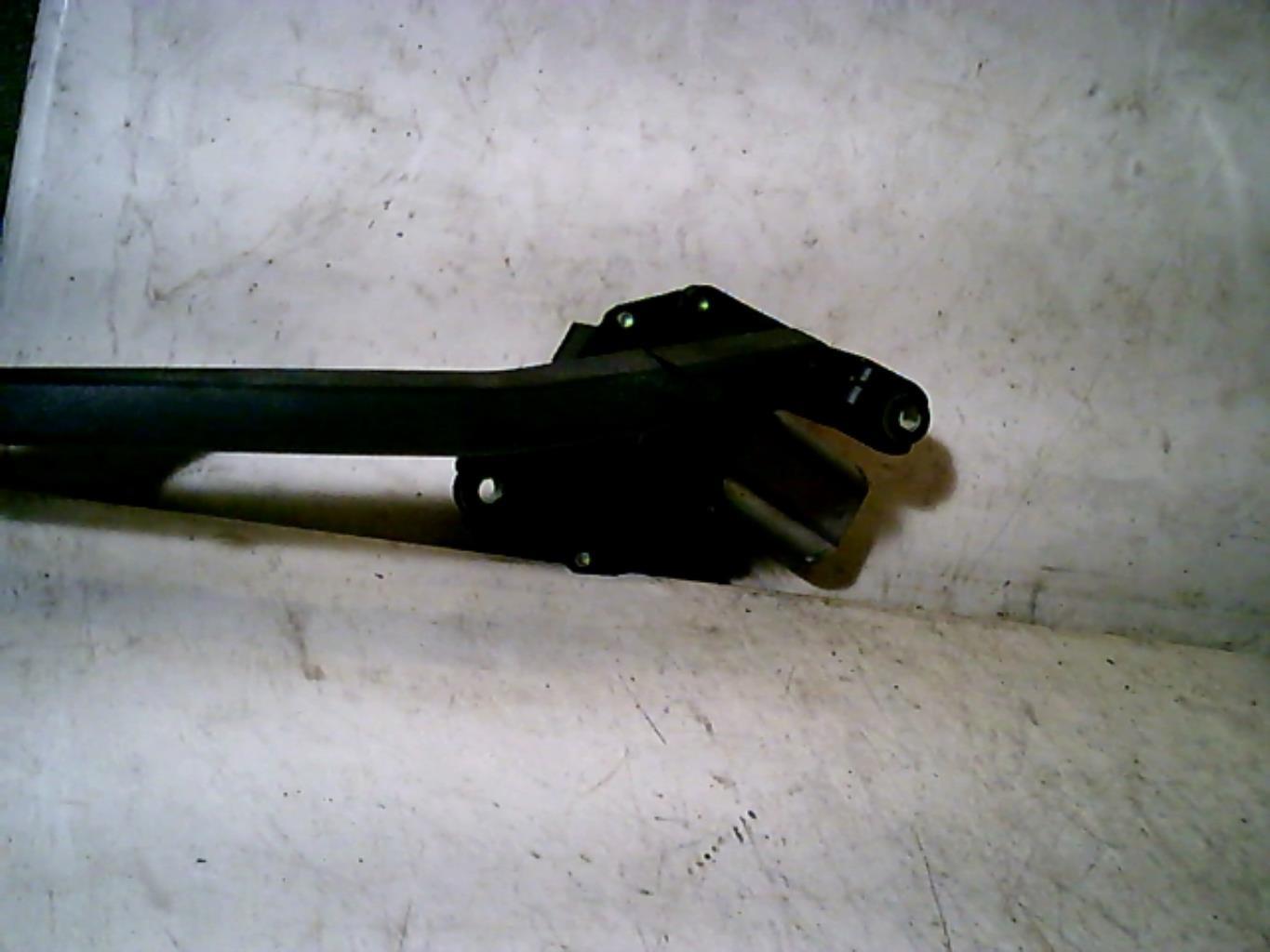 Moteur essuie glace arriere