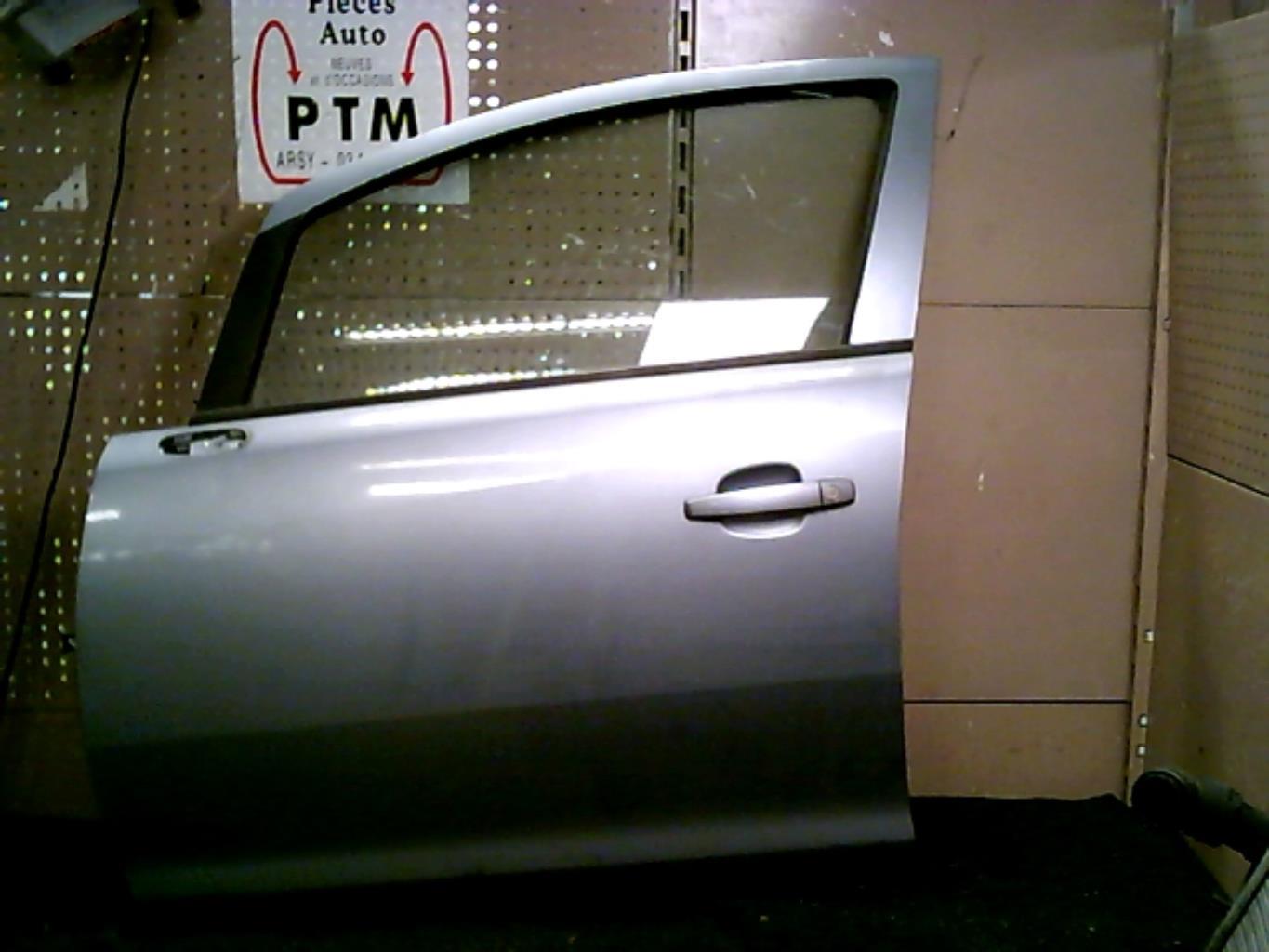 Porte avant gauche