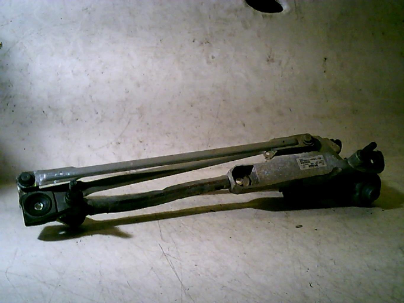 Moteur essuie glace avant
