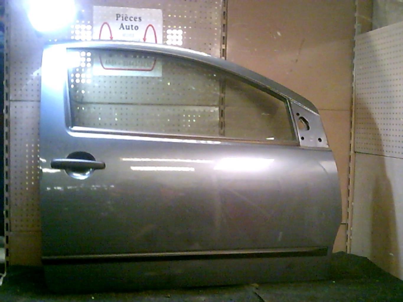 Porte avant droit
