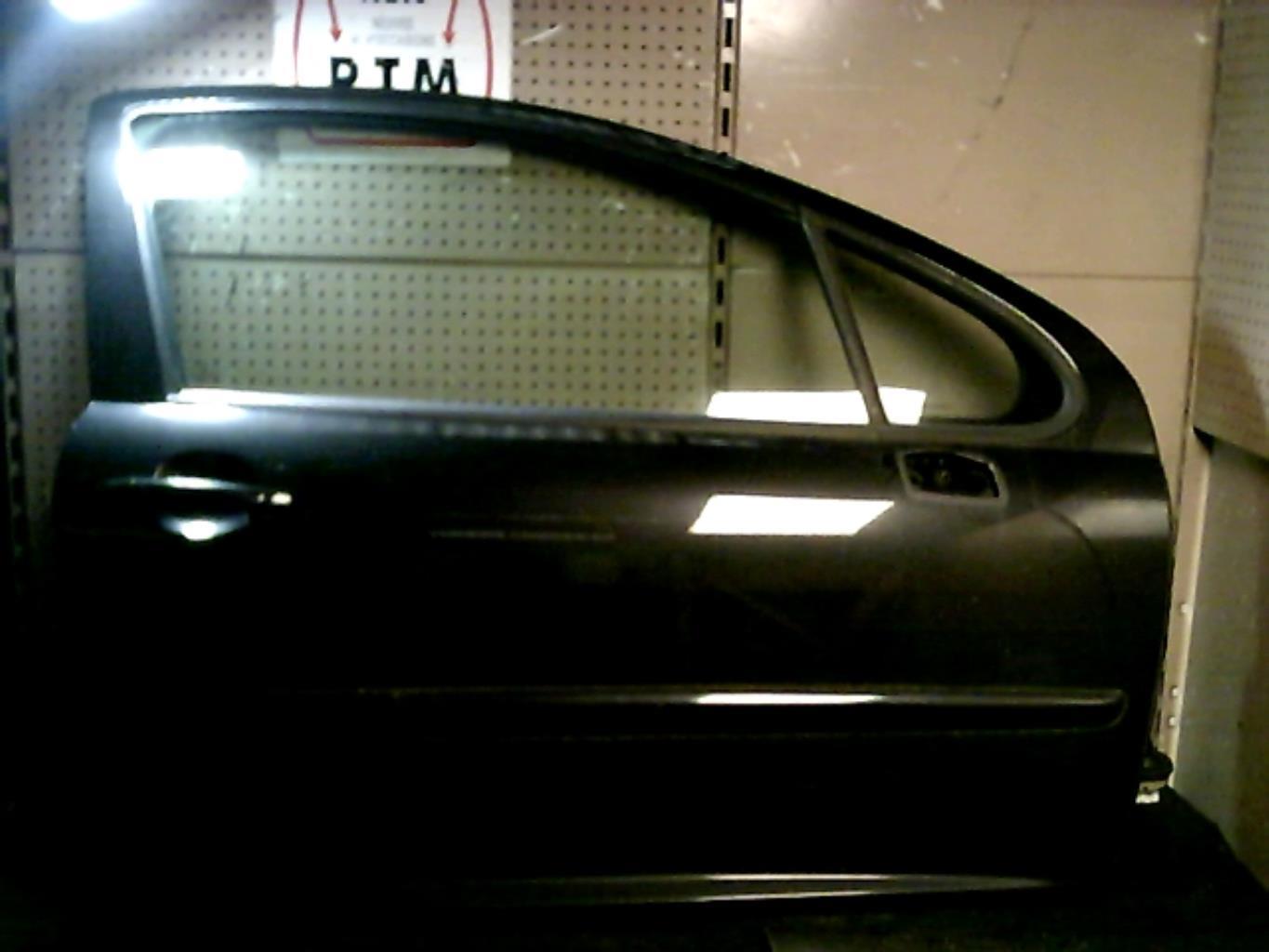 Porte avant droit