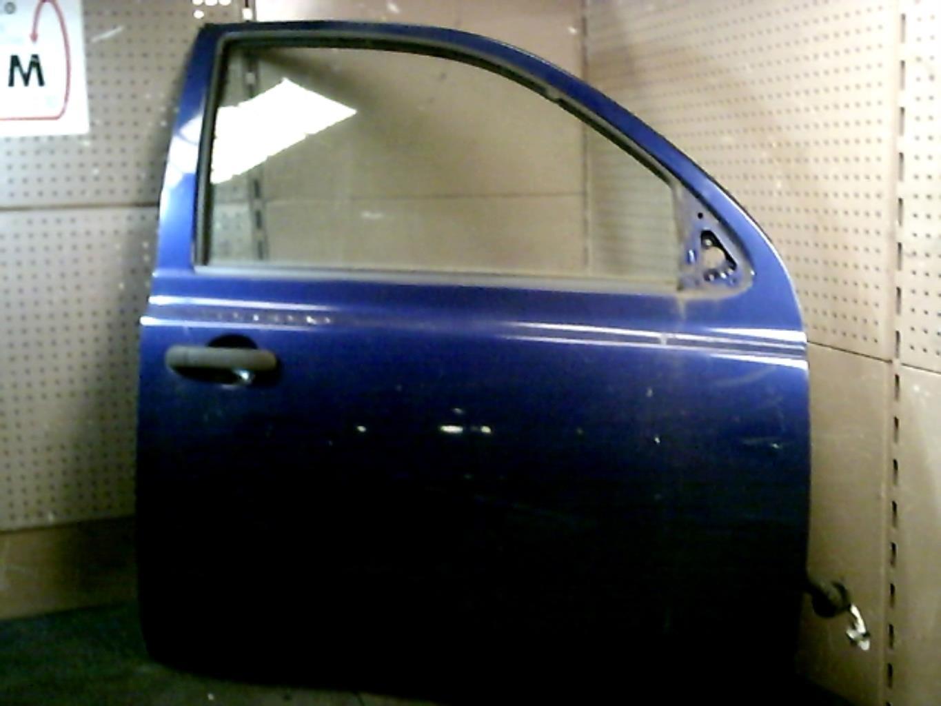 Porte avant droit