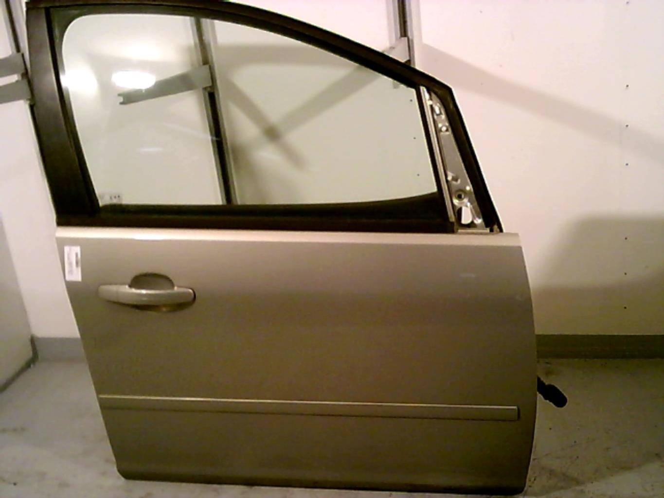 Porte avant droit