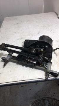 Moteur essuie glace avant