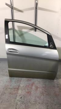 Porte avant droit