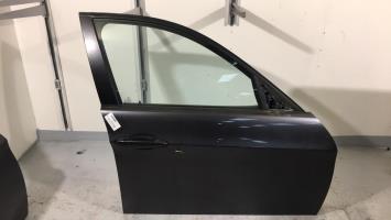 Porte avant droit