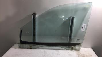 Vitre avant gauche
