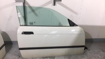 Porte avant droit