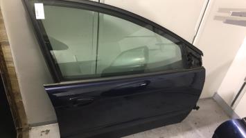 Porte avant droit
