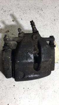 Etrier avant gauche (freinage)