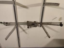 Moteur essuie glace avant