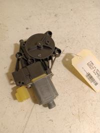 Moteur leve vitre avant droit