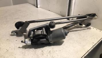Moteur essuie glace avant