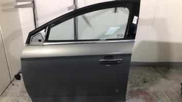 Porte avant gauche