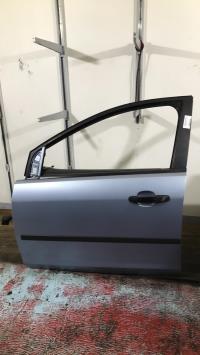 Porte avant gauche
