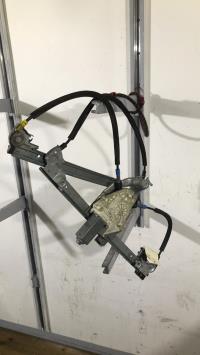 Leve vitre electrique avant droit