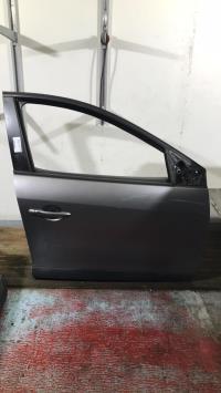 Porte avant droit