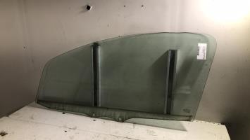 Vitre avant gauche