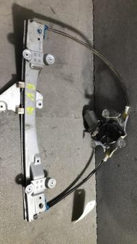 Leve vitre electrique avant droit