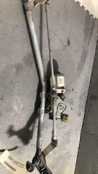 Moteur essuie glace avant