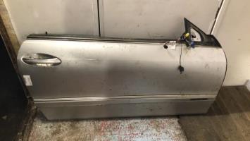 Porte avant droit