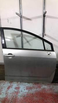 Porte avant droit