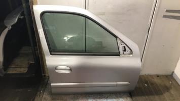 Porte avant droit